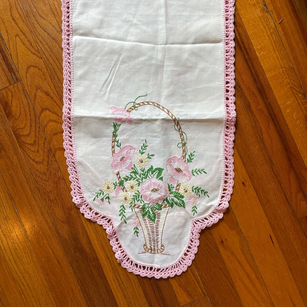 Stunning Vintage Pink Floral Embroidered Table Runner